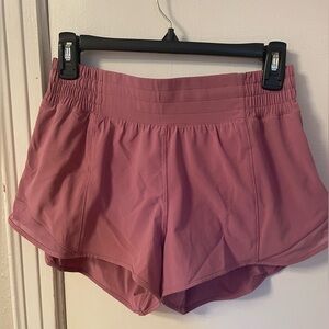 Lululemon Hotty Hot High-Rise Lined Short 2.5”